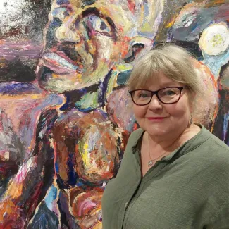 Kuvassa on Riitta Pasanen.